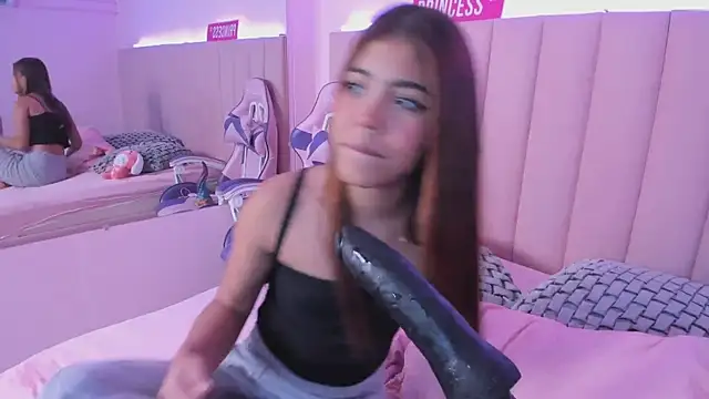 KellyOlsenbe online show from 11, 3, 2025