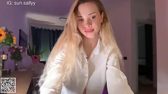 Snapshot of sunsally chatting on 1, 12, 2025 sunsally online show from 1, 12, 2025