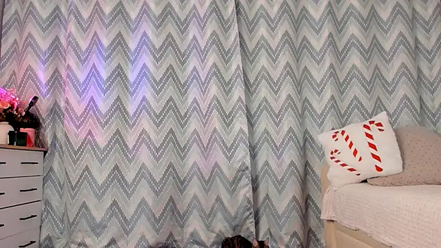 Snapshot of Tate_Angel chatting on 29, 1, 2025 Tate Angel online show from 29, 1, 2025