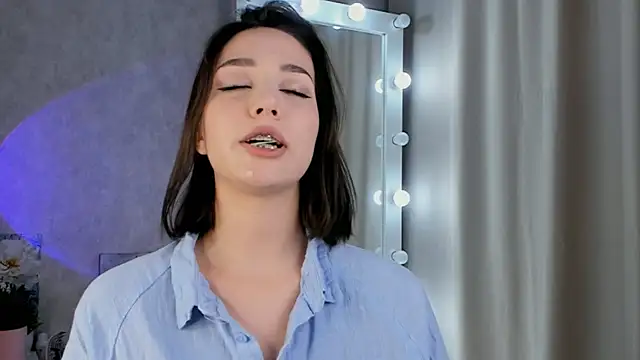 Snapshot of Tate_Angel chatting on 26, 9, 2025 Tate Angel online show from 26, 9, 2025