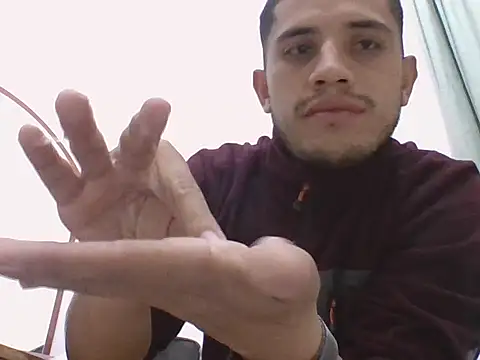 Snapshot of Deportist chatting on 7, 11, 2025 Deportist online show from 7, 11, 2025