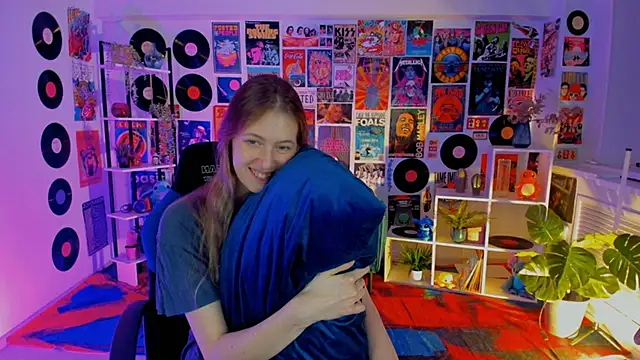 Snapshot of Sharon_Evansi chatting on 22, 3, 2025 Sharon Evansi online show from 22, 3, 2025