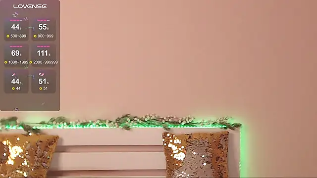 Snapshot of AureliaNoir_ chatting on 27, 12, 2024 AureliaNoir online show from 27, 12, 2024