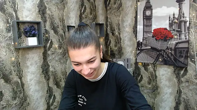 KarolinaRosse  online show from 30, 12, 2024