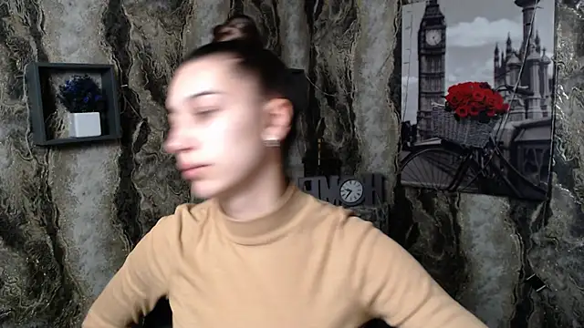 KarolinaRosse  online show from 31, 12, 2024
