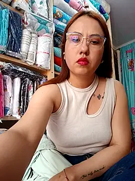 VIOLETA-25  online show from 8, 3, 2025