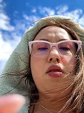 VIOLETA-25  online show from 12, 4, 2026