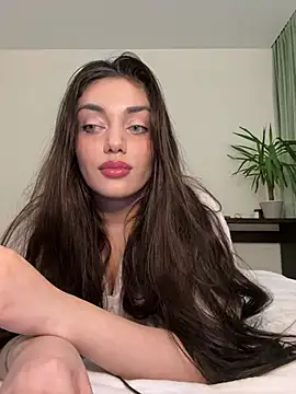 Snapshot of Sweet_Khalifa_ chatting on 28, 2, 2025 Sweet Khalifa  online show from 28, 2, 2025