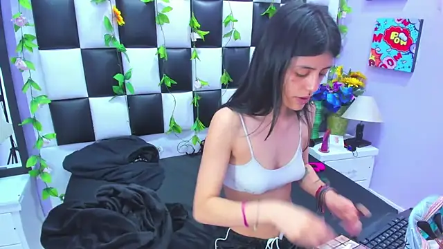 Morgana Smit online show from 19, 9, 2025