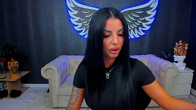 anemarieejolie online show from 8, 3, 2025