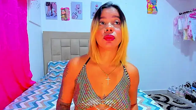 Snapshot of Miranda-brow chatting on 12, 1, 2025 Miranda-brow online show from 12, 1, 2025