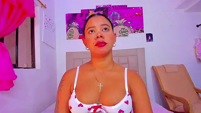 Snapshot of Miranda-brow chatting on 9, 2, 2025 Miranda-brow online show from 9, 2, 2025