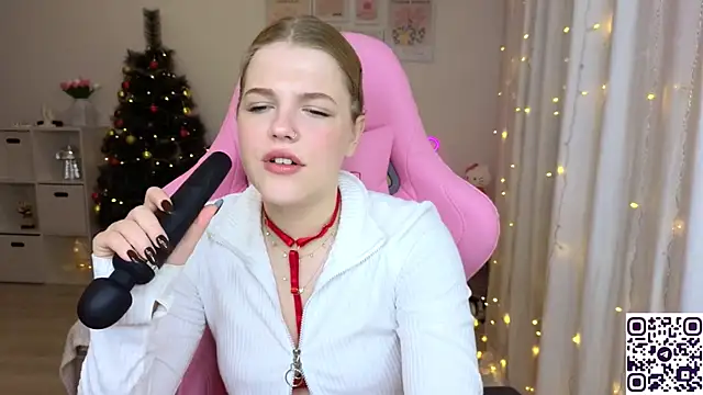 Maya Rave online show from 21, 12, 2024