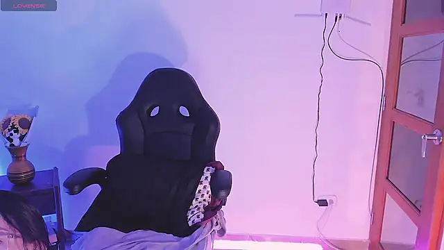 haanna thompsoon online show from 10, 12, 2024