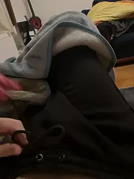 jessieandjames29 online show from 22, 3, 2025