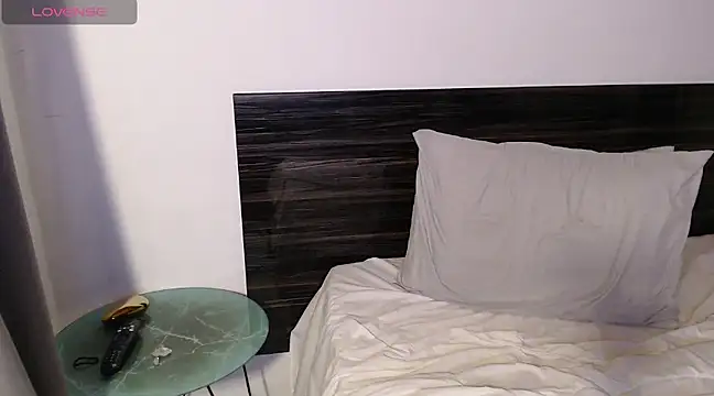 Snapshot of FaustoCock chatting on 8, 2, 2025 FaustoCock online show from 8, 2, 2025