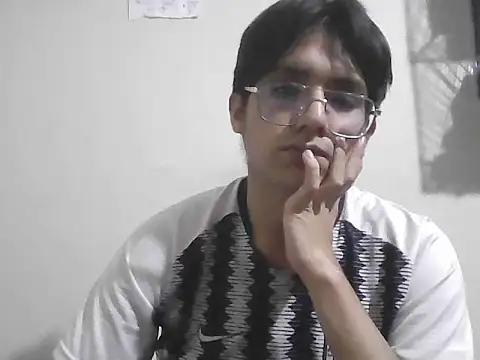 Snapshot of HardDick2 chatting on 27, 6, 2026 HardDick2 online show from 27, 6, 2026