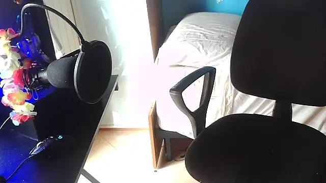 Snapshot of Badboyi1997 chatting on 18, 10, 2025 Badboyi1997 online show from 18, 10, 2025