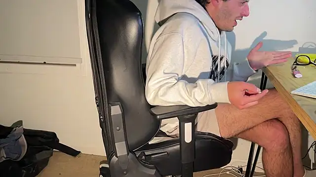 Snapshot of Dylansd chatting on 23, 12, 2024 Dylansd online show from 23, 12, 2024