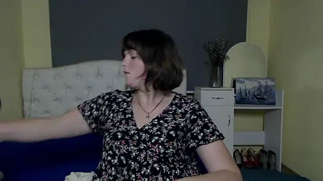 Snapshot of StaceyLex chatting on 9, 11, 2025 StaceyLex online show from 9, 11, 2025
