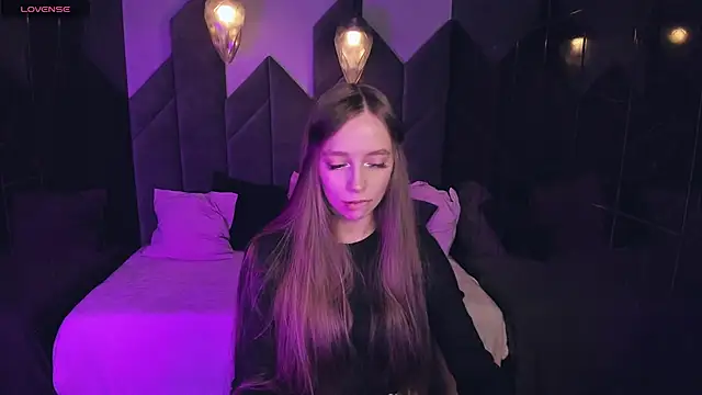 OliviaGentle online show from 9, 12, 2024