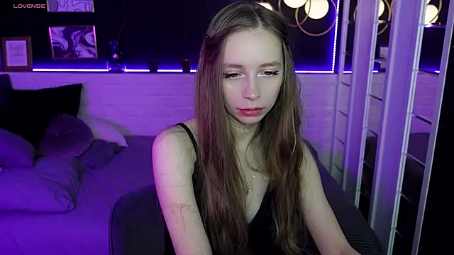 OliviaGentle online show from 30, 12, 2024