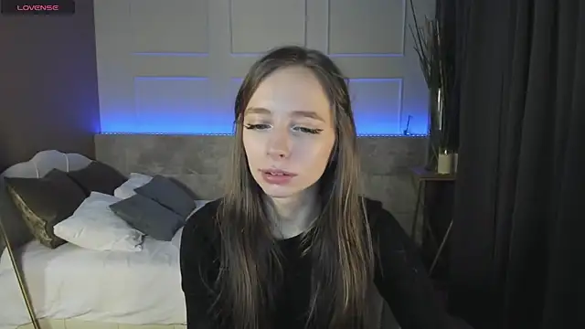 OliviaGentle online show from 30, 1, 2025