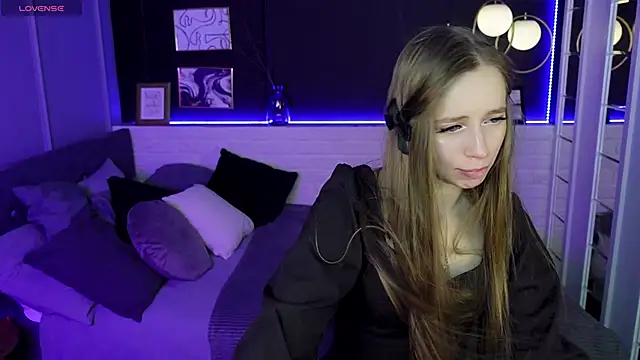 OliviaGentle online show from 2, 2, 2025