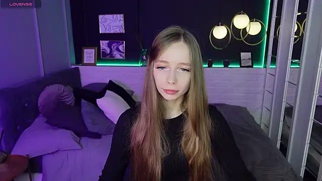 OliviaGentle online show from 3, 2, 2025