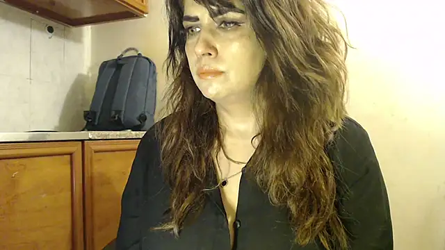 Snapshot of pareeti chatting on 28, 10, 2025 pareeti online show from 28, 10, 2025