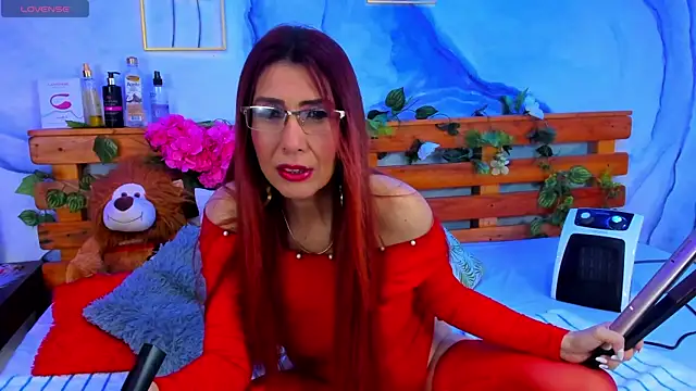 Snapshot of Perla_Franco chatting on 7, 3, 2025 Perla Franco online show from 7, 3, 2025