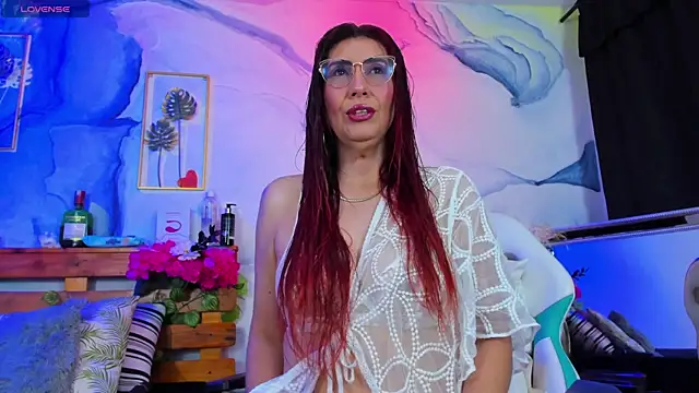 Snapshot of Perla_Franco chatting on 13, 9, 2025 Perla Franco online show from 13, 9, 2025