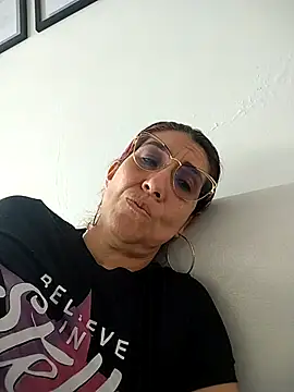 Snapshot of Perla_Franco chatting on 23, 9, 2025 Perla Franco online show from 23, 9, 2025