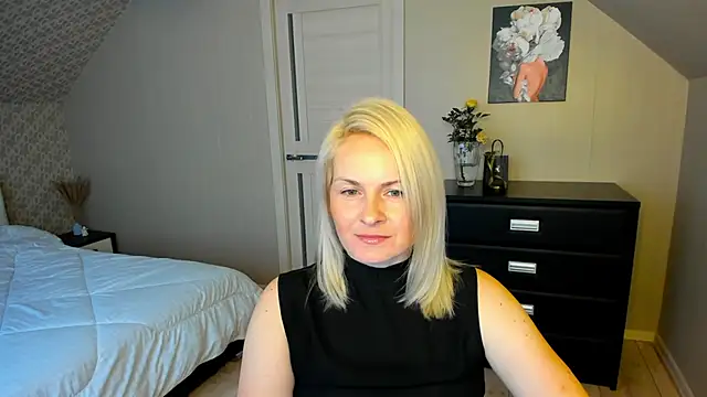 Alicee Gracee online show from 21, 11, 2025