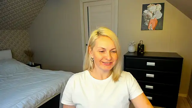 Alicee Gracee online show from 1, 12, 2025