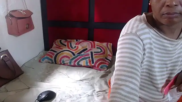 Snapshot of MaximTease24 chatting on 16, 12, 2025 MaximTease24 online show from 16, 12, 2025