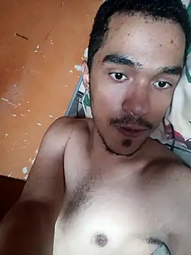 Snapshot of JuggedRegrets chatting on 4, 3, 2026 JuggedRegrets online show from 4, 3, 2026