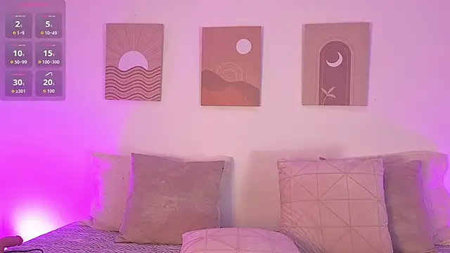 Snapshot of Mia_Heartt chatting on 20, 12, 2025 Mia Heartt online show from 20, 12, 2025