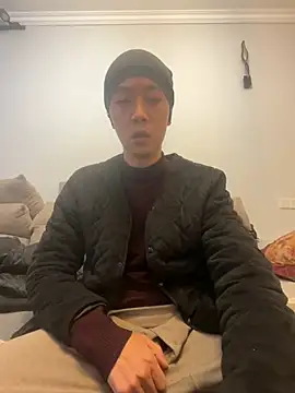 Snapshot of ngg9414 chatting on 6, 1, 2025 ngg9414 online show from 6, 1, 2025