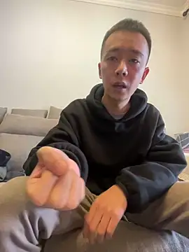 Snapshot of ngg9414 chatting on 26, 2, 2025 ngg9414 online show from 26, 2, 2025