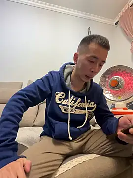 Snapshot of ngg9414 chatting on 10, 3, 2025 ngg9414 online show from 10, 3, 2025