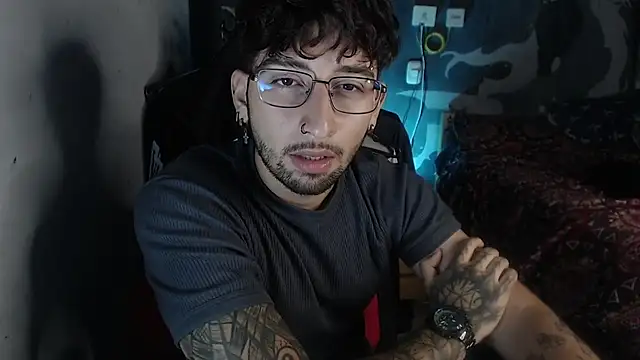 Dereck Dickson online show from 10, 11, 2025