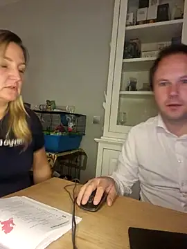 Snapshot of CoupleKitty chatting on 22, 10, 2025 CoupleKitty online show from 22, 10, 2025