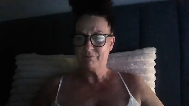 Snapshot of Tillieuk chatting on 30, 6, 2026 Tillieuk online show from 30, 6, 2026