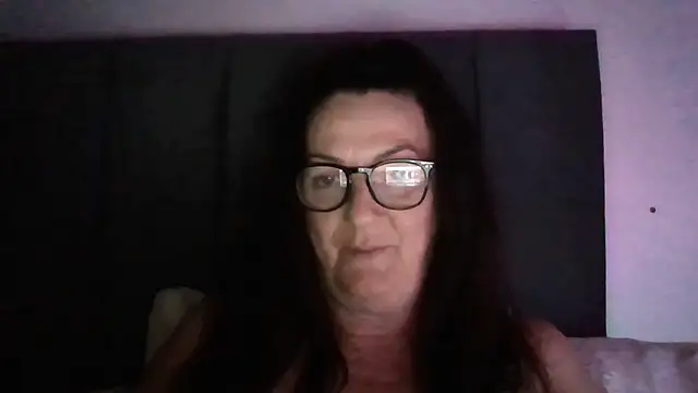 Snapshot of Tillieuk chatting on 7, 7, 2026 Tillieuk online show from 7, 7, 2026