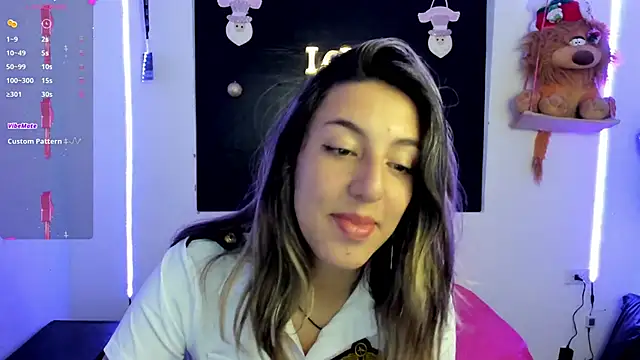 Snapshot of queen-natty chatting on 3, 12, 2024 queen-natty online show from 3, 12, 2024