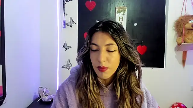 Snapshot of queen-natty chatting on 18, 2, 2025 queen-natty online show from 18, 2, 2025