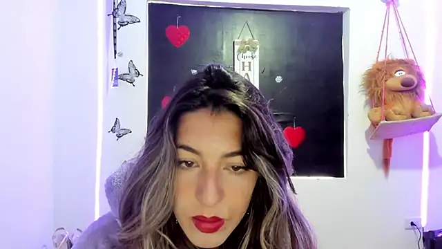 Snapshot of queen-natty chatting on 19, 2, 2025 queen-natty online show from 19, 2, 2025