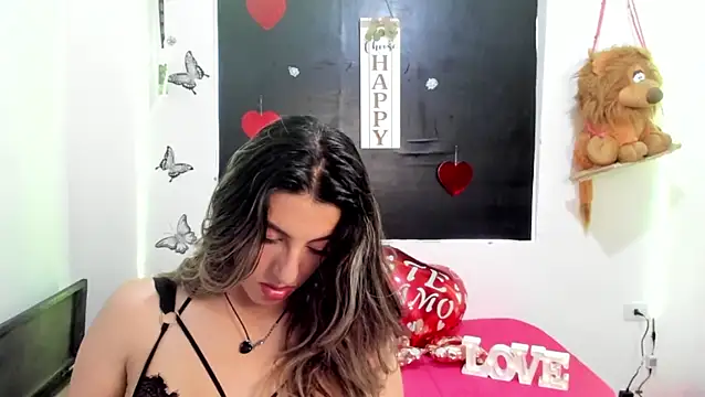 Snapshot of queen-natty chatting on 7, 3, 2025 queen-natty online show from 7, 3, 2025