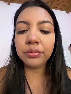 nicole fisherr online show from 22, 5, 2026